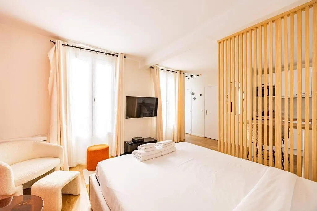 21#Studio 2 Pers#Bon Marche#St Germain#Paris 6 Francia